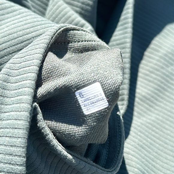 Lululemon Align Ribbed Mini-Flared Pant Extra Short size 6 NWT Dark Forest - Picture 5 of 6